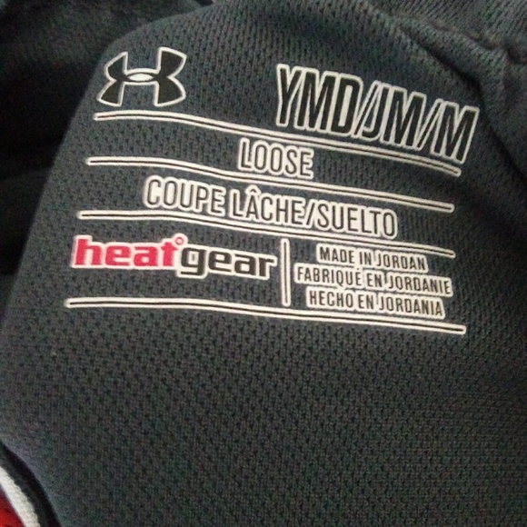 🥀SOLD ON MERCARI🥀 NEW UNDER ARMOUR GIRLS SHORTS - Picture 6 of 8